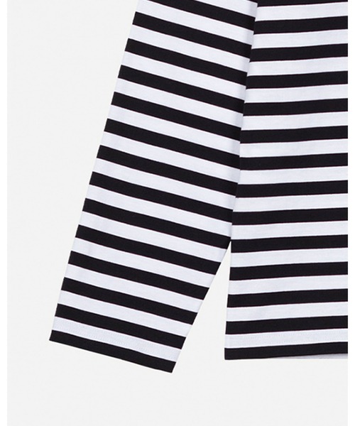 marimekko（マリメッコ）の「Tasaraita  / unisex shirt（Tシャツ/カットソー・レディース・ブラック・X-SMALL/SMALL/MEDIUM/LARGE/X-LARGE）」の8枚目の写真