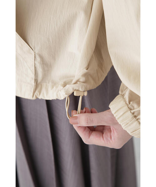 human woman（ヒューマンウーマン）の「◆コットンナイロンタイプライターシアーフーディーブルゾン（ブルゾン・レディース・ホワイト系その他/ホワイト・MEDIUM）」の19枚目の写真