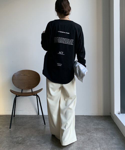 DouDou（ドゥドゥ）の「【WEB限定】HUMAN ARE TINY ロンTEE（Tシャツ/カットソー・レディース・ホワイト/ブラック/ベージュ・FREE）」の4枚目の写真