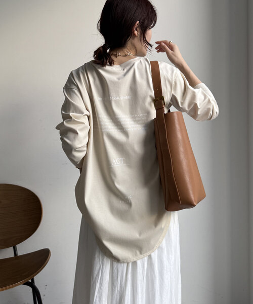 DouDou（ドゥドゥ）の「【WEB限定】HUMAN ARE TINY ロンTEE（Tシャツ/カットソー・レディース・ホワイト/ブラック/ベージュ・FREE）」の19枚目の写真
