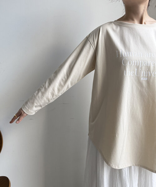 DouDou（ドゥドゥ）の「【WEB限定】HUMAN ARE TINY ロンTEE（Tシャツ/カットソー・レディース・ホワイト/ブラック/ベージュ・FREE）」の21枚目の写真