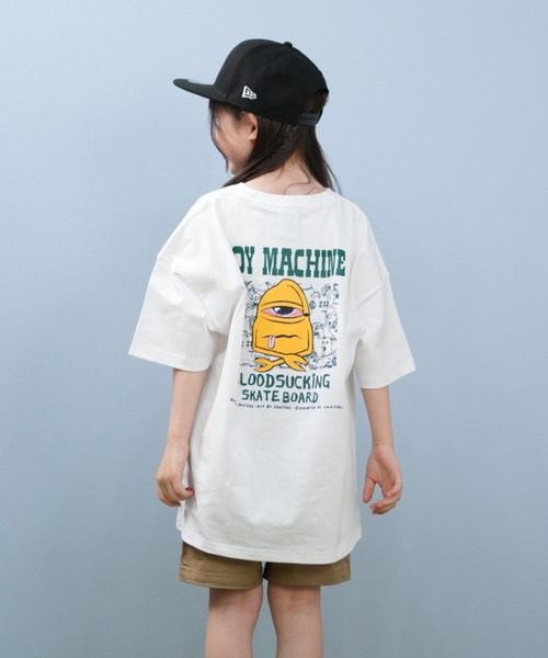TOY　MACHINE（トイ　マシーン）の「TOY MACHINE/トイマシーン BLOOD SUCKING S/S T キッズ Tシャツ 25S901-42（Tシャツ/カットソー・キッズ・ブラック/ホワイト/オレンジ・140cm/150cm/160cm/130cm）」の2枚目の写真