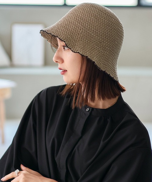 VitaFelice（ヴィータフェリーチェ）の「スカラップサーモチューリップハット バイカラー バケットハット 深め ペーパーハット クローシュハット（ハット・レディース・ベージュ/モカ/ブラック・FREE）」の2枚目の写真