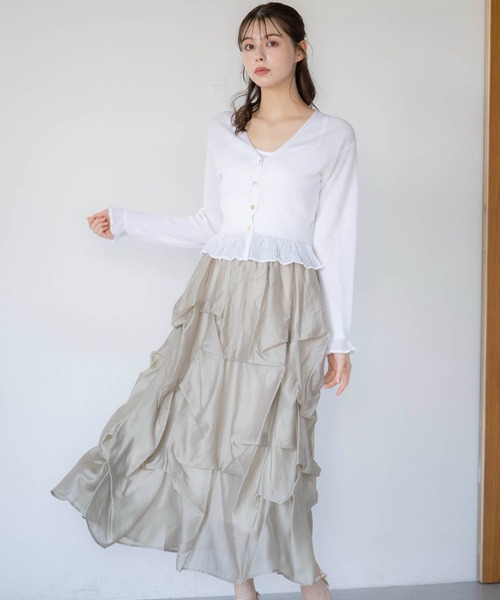 NOELA(ノエラ)の「ランダムタックシアースカート(スカート・レディース・オフホワイト/イエロー/ベージュ・S/M)」の1枚目の写真