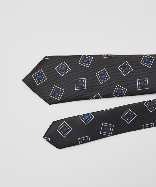ABAHOUSE(アバハウス)の「【ウォッシャブル】小紋柄 ネクタイ(ネクタイ・メンズ・ネイビー/ブラック・フリー)」の12枚目の写真
