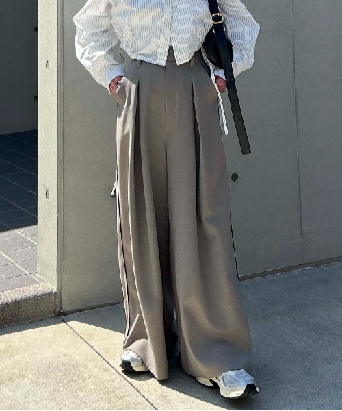 【mocha様ご確認用】ペグパンツ2点 Gramicci | 〈別注〉2タックシームレスパンツ MEN（その他パンツ