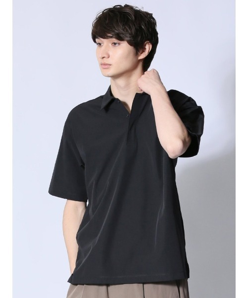 m.f.editorial（エムエフエディトリアル）の「【ストレッチ 防シワ】m.f.エディトリアル メンズ circle motion NPU ポロシャツ(セットアップ可能)（ポロシャツ・メンズ・ベージュ/ブラック・MEDIUM/X-LARGE/LARGE）」の2枚目の写真