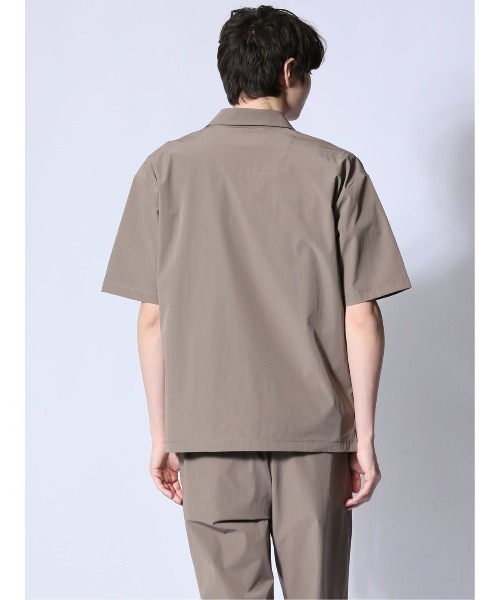 m.f.editorial（エムエフエディトリアル）の「【ストレッチ 防シワ】m.f.エディトリアル メンズ circle motion NPU ポロシャツ(セットアップ可能)（ポロシャツ・メンズ・ベージュ/ブラック・MEDIUM/X-LARGE/LARGE）」の17枚目の写真