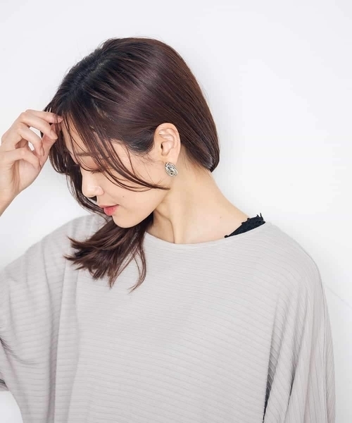 a.v.v(アーヴェヴェ)の「モチーフレースタンクトップ(Tシャツ/カットソー・レディース・ホワイト/ブラック/ベージュ・40/38/42/36/34)」の4枚目の写真