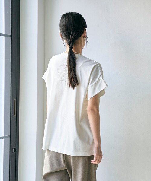 RONEL(ロネル)の「スムースドロップショルダー半袖プルオーバー(Tシャツ/カットソー・レディース・ブラック/ホワイト/ダークブラウン/モカ・S/M)」の9枚目の写真