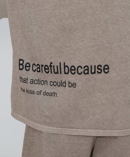 MMMM（エムエムエムエム）の「MMMM 古着風　ヴィンテージ　ピグメント加工　セットアップ　Tシャツ　ショートパンツ（セットアップ・メンズ・グレイッシュベージュ/ブラック・XL/L/M）」の20枚目の写真