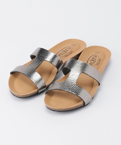 PLAKTON（プラクトン）の「BARNYARDSTORM / フラットサンダル 【PLAKTON （プラクトン）】（サンダル・レディース・シルバー/ゴールド・36/37/38）」の14枚目の写真