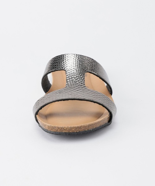 PLAKTON（プラクトン）の「BARNYARDSTORM / フラットサンダル 【PLAKTON （プラクトン）】（サンダル・レディース・シルバー/ゴールド・36/37/38）」の17枚目の写真