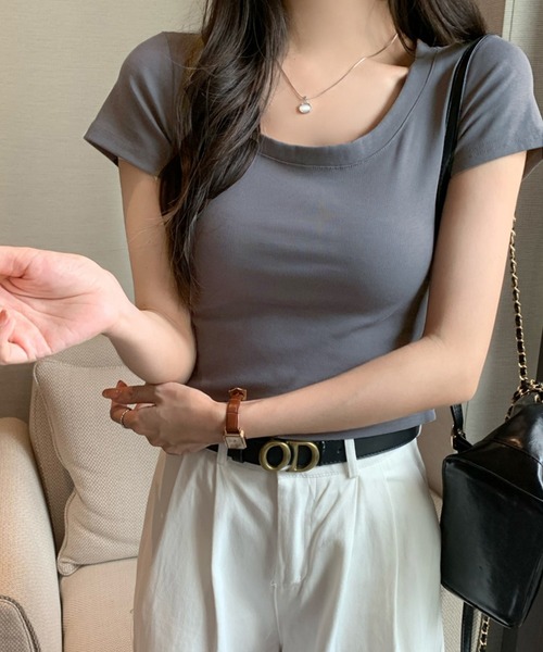 Songe(ソンジュ)の「Uネック半袖Tシャツ(Tシャツ/カットソー・レディース・ホワイト/グリーン/グレー/ブラック・L/M)」の13枚目の写真