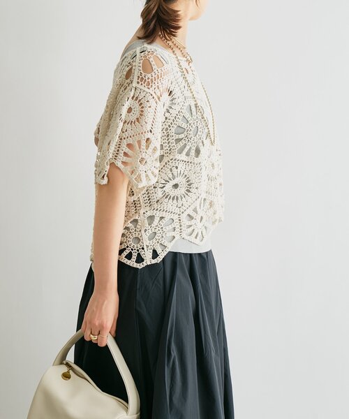 un dix cors(アンディコール)の「《大人かわいい》クロシェ編みハーフスリーブトップス(ニット/セーター・レディース・アイボリー・FREE)」の4枚目の写真