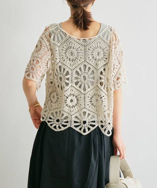 un dix cors(アンディコール)の「《大人かわいい》クロシェ編みハーフスリーブトップス(ニット/セーター・レディース・アイボリー・FREE)」の5枚目の写真