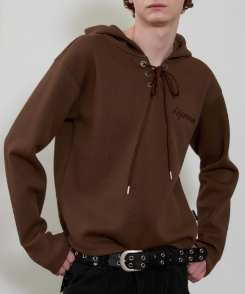 ESC STUDIO(イーエスシースタジオ)の「【ESC STUDIO】eyelet waffle hoodie / 【イーエスシースタジオ】アイレットワッフル長袖パーカー(Tシャツ/カットソー・メンズ・ブラック/カーキ/ブラウン・ONE SIZE)」の1枚目の写真