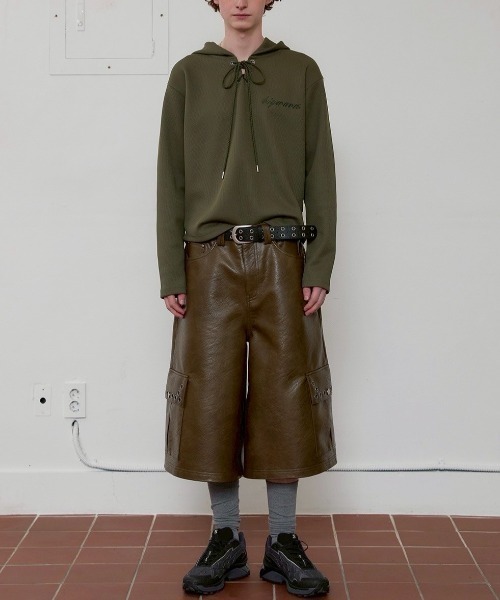 ESC STUDIO(イーエスシースタジオ)の「【ESC STUDIO】eyelet waffle hoodie / 【イーエスシースタジオ】アイレットワッフル長袖パーカー(Tシャツ/カットソー・メンズ・ブラック/カーキ/ブラウン・ONE SIZE)」の21枚目の写真