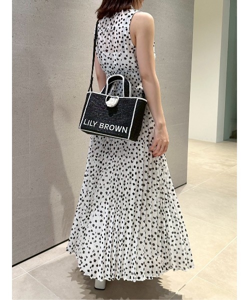 LILY BROWN(リリーブラウン)の「【限定カラー】【LILY BROWN×MARY QUANT】ジュートロゴトート(ショルダーバッグ・レディース・ピンク/ホワイト/ベージュ/ブラック・FREE)」の5枚目の写真