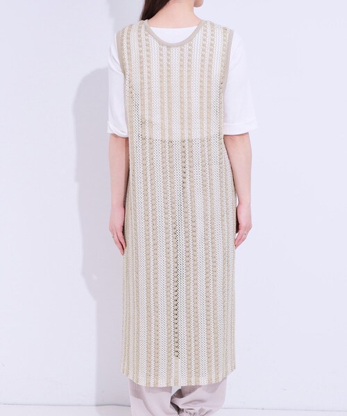 Cutie Blonde（キューティーブロンド）の「【S-LL】羽織るだけでサマ見え バイカラーレースジレ（ベスト・レディース・チャコール/ベージュ系2/ブラック系2・04/03/02/01）」の8枚目の写真