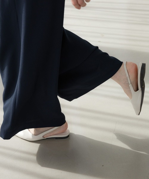 Elura（エルーラ）の「スリングバッグミュール/324745（パンプス・レディース・アイボリー/ベージュ/ブラック・LARGE/MEDIUM/SMALL）」の22枚目の写真