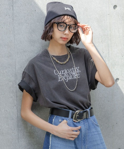 PAGEBOY（ページボーイ）の「エンブロイダリーロゴＴシャツ（Tシャツ/カットソー・レディース・オフホワイト/チャコールグレー/ブルー系その他・LARGE/MEDIUM）」の2枚目の写真