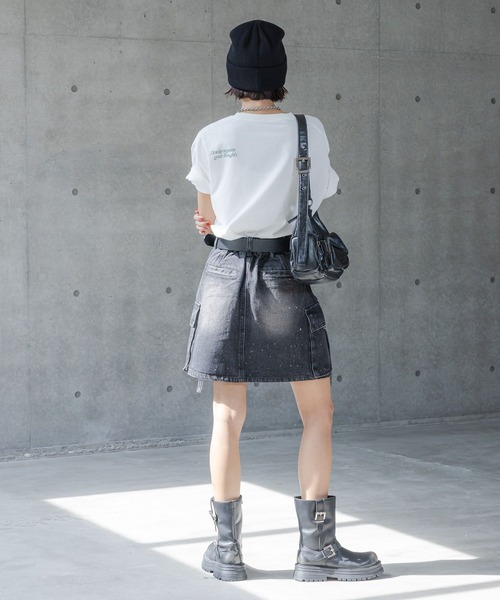 PAGEBOY（ページボーイ）の「エンブロイダリーロゴＴシャツ（Tシャツ/カットソー・レディース・オフホワイト/チャコールグレー/ブルー系その他・LARGE/MEDIUM）」の9枚目の写真