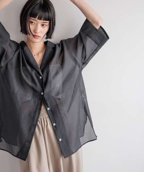 LOWRYS FARM（ローリーズファーム）の「シアーカイキンシャツＳＳ　451978（シャツ/ブラウス・レディース・アイボリー/ブラック/ブラウン/グリーン・SHORT/LONG）」の3枚目の写真