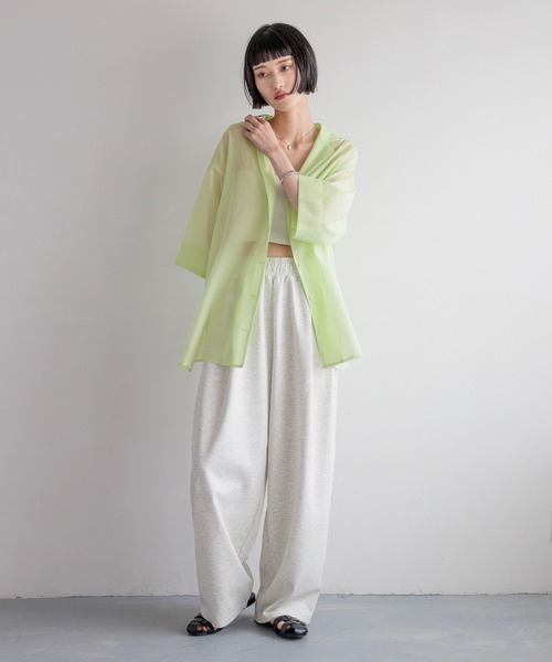 LOWRYS FARM（ローリーズファーム）の「シアーカイキンシャツＳＳ　451978（シャツ/ブラウス・レディース・アイボリー/ブラック/ブラウン/グリーン・SHORT/LONG）」の14枚目の写真