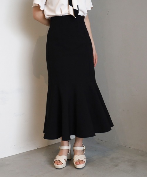 ASTORIA ODIER（アストリアオディール）の「ペプラムロングスカート（スカート・レディース・アイボリー/ブラック/インディゴブルー/ライトグレー・MEDIUM/SMALL/LARGE）」の8枚目の写真
