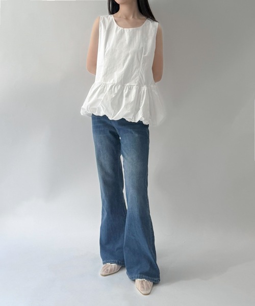 on:nue（オンニュ）の「【on:nue】[2色展開/3サイズ展開]  美脚デニムキックフレアパンツ（デニムパンツ・レディース・ブラック/ブルー・SMALL/MEDIUM/LARGE）」の15枚目の写真