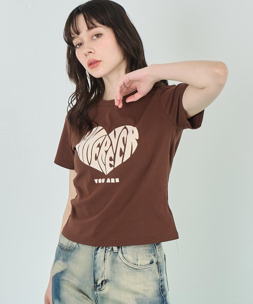 ANAP(アナップ)の「フロッキー ハート ロゴ プリント Tシャツ(Tシャツ/カットソー・レディース・ブラック/ホワイト/ブラウン・FREE)」の10枚目の写真
