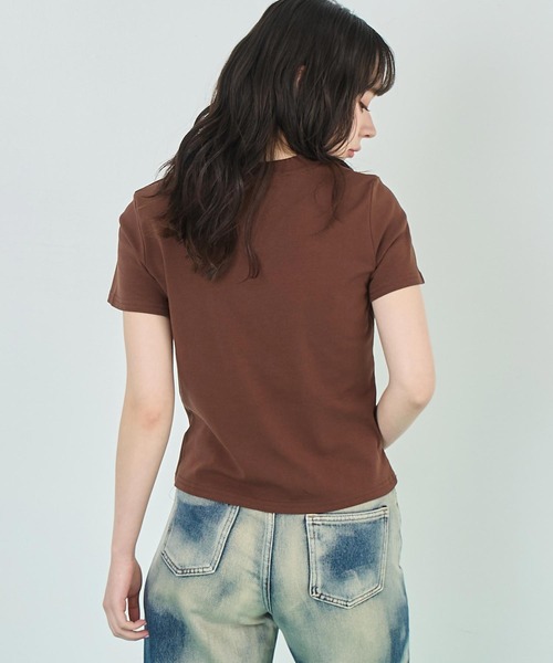 ANAP(アナップ)の「フロッキー ハート ロゴ プリント Tシャツ(Tシャツ/カットソー・レディース・ブラック/ホワイト/ブラウン・FREE)」の13枚目の写真