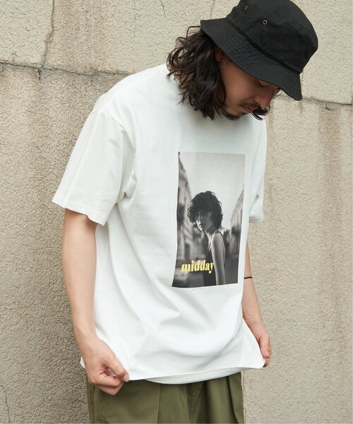 VENCEEXCHANGE(ヴァンスエクスチェンジ)の「ユニセックスフォトTシャツ(Tシャツ/カットソー・レディース・オフホワイト/ブラック/チャコール・FREE)」の5枚目の写真