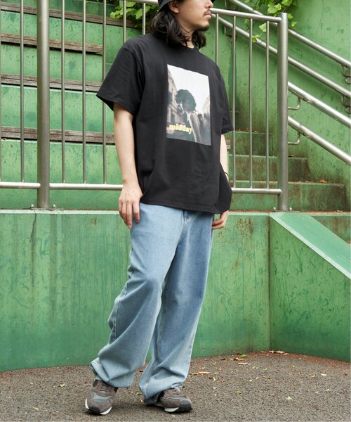 VENCEEXCHANGE(ヴァンスエクスチェンジ)の「ユニセックスフォトTシャツ(Tシャツ/カットソー・レディース・オフホワイト/ブラック/チャコール・FREE)」の6枚目の写真