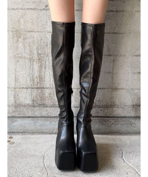 EVRIS（エヴリス）の「プラットフォームニーハイブーツ（ブーツ・レディース・ブラウン/ブラック・SMALL/MEDIUM/LARGE）」の2枚目の写真