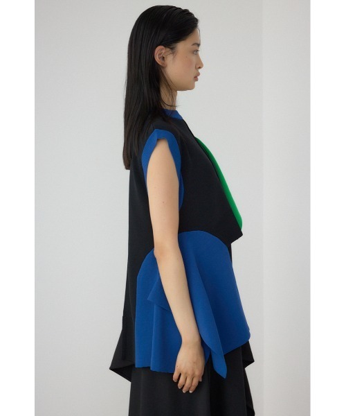 PLUS(プラス)の「【PLUS】アシンメトリードレープニットベスト(ベスト・レディース・ブラック/グレー系その他/ブラック系その他・FREE)」の20枚目の写真