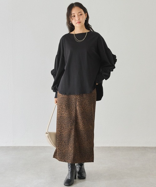 LAVEANGE(ラビアンジェ)の「フリル切替ポンチプルオーバー(Tシャツ/カットソー・レディース・ブラック/グレイッシュベージュ/オフホワイト・M/LL/3L/4L/5L)」の18枚目の写真