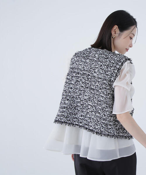 NATURAL BEAUTY BASIC（ナチュラルビューティーベーシック）の「◇シアーペプラムブラウス（シャツ/ブラウス・レディース・チャコールグレー/オフホワイト/ラベンダー/ライトグリーン・SMALL/MEDIUM）」の11枚目の写真