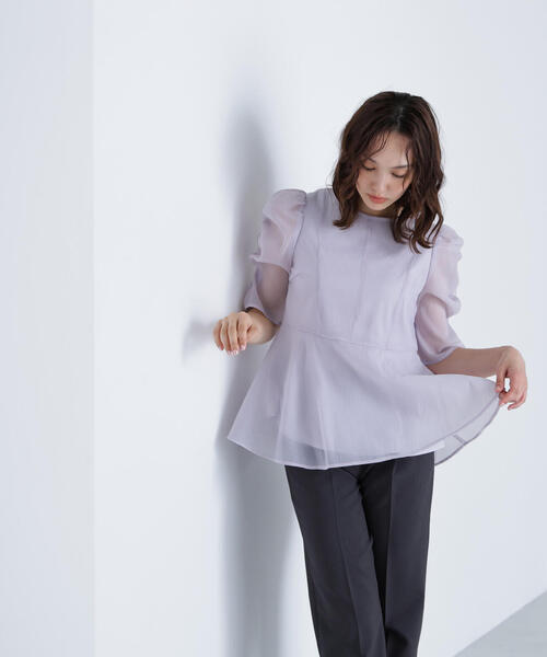 NATURAL BEAUTY BASIC（ナチュラルビューティーベーシック）の「◇シアーペプラムブラウス（シャツ/ブラウス・レディース・チャコールグレー/オフホワイト/ラベンダー/ライトグリーン・SMALL/MEDIUM）」の14枚目の写真