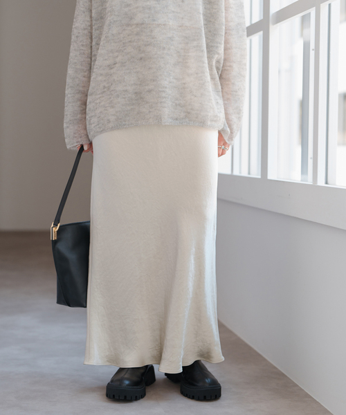 Spick & Span（スピックアンドスパン）の「《追加》サテンフレアスカート（スカート・レディース・アイボリー/ブラウン・34/36/38）」の14枚目の写真