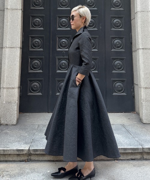 JENNE(ジェンヌ)の「ジャガードフィット&フレアワンピース(ワンピース・レディース・ブラック/ホワイト/ネイビー・SMALL/MEDIUM/LARGE/X-LARGE)」の9枚目の写真