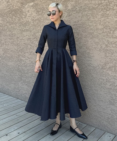 JENNE(ジェンヌ)の「ジャガードフィット&フレアワンピース(ワンピース・レディース・ブラック/ホワイト/ネイビー・SMALL/MEDIUM/LARGE/X-LARGE)」の15枚目の写真