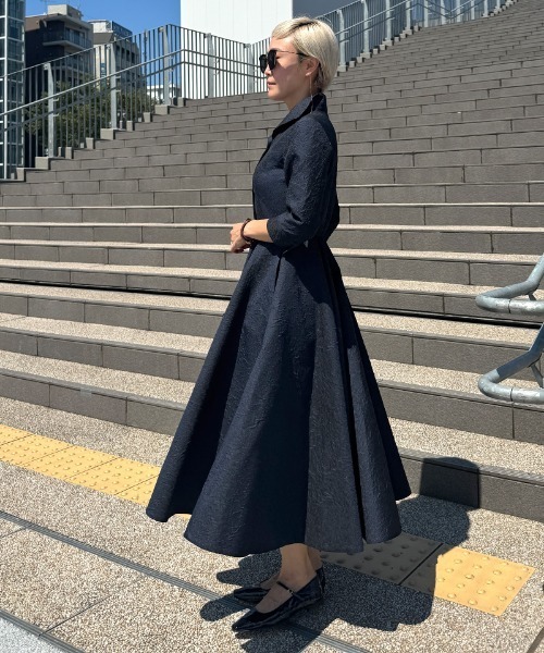 JENNE(ジェンヌ)の「ジャガードフィット&フレアワンピース(ワンピース・レディース・ブラック/ホワイト/ネイビー・SMALL/MEDIUM/LARGE/X-LARGE)」の20枚目の写真