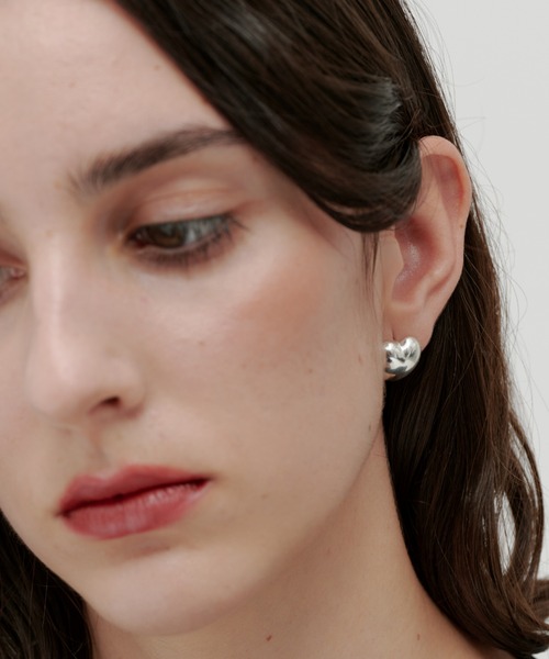 kiehtova(キエトヴァ)の「【kiehtova】round heart pierce/ラウンドハートピアス(ピアス(両耳用)・レディース・シルバー・FREE)」の1枚目の写真