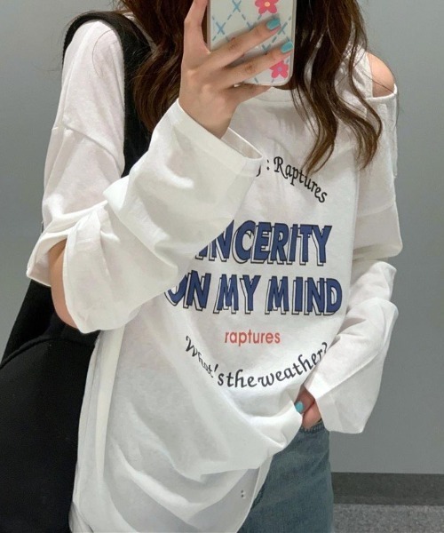 maison de LATIR(メゾンドラティール)の「ほどよい抜け感とこなれ感の大人カジュアルシャツ(Tシャツ/カットソー・レディース・ホワイト/ブラウン・FREE)」の5枚目の写真