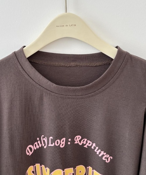 maison de LATIR(メゾンドラティール)の「ほどよい抜け感とこなれ感の大人カジュアルシャツ(Tシャツ/カットソー・レディース・ホワイト/ブラウン・FREE)」の11枚目の写真