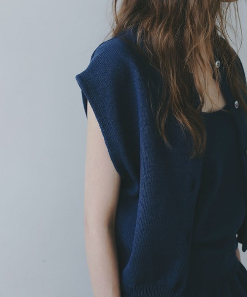 【ETRE TOKYO】リリヤーンスリーブレスニットトップス　navy リリヤーンスリーブレスニットトップス（ニット/セーター