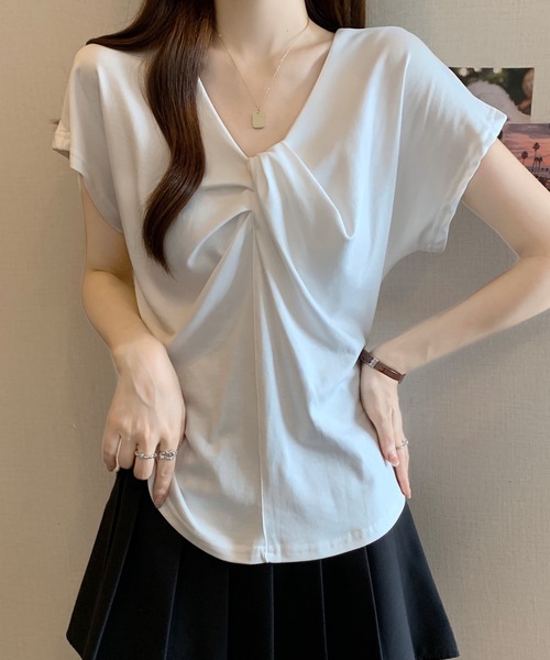 Lace Ladies(レースレディース)の「Vネック フロント ツイスト フレンチスリーブ Tシャツ(Tシャツ/カットソー・レディース・グレー/ホワイト/ネイビー/ブラック/ラベンダー・FREE)」の1枚目の写真