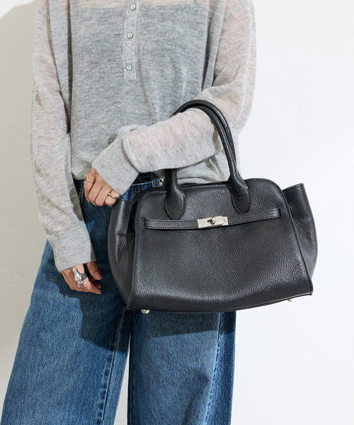 AULENTTI（オウレンティ）の「【AULENTTI/オウレンティ】バックルツキMINI BOSTON（ボストンバッグ・レディース・ブラック/ブラウン・FREE）」の6枚目の写真